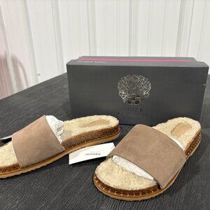 BRAND NEW Vince Camuto Kendal Beige Platform Slide Sandals – Size 8